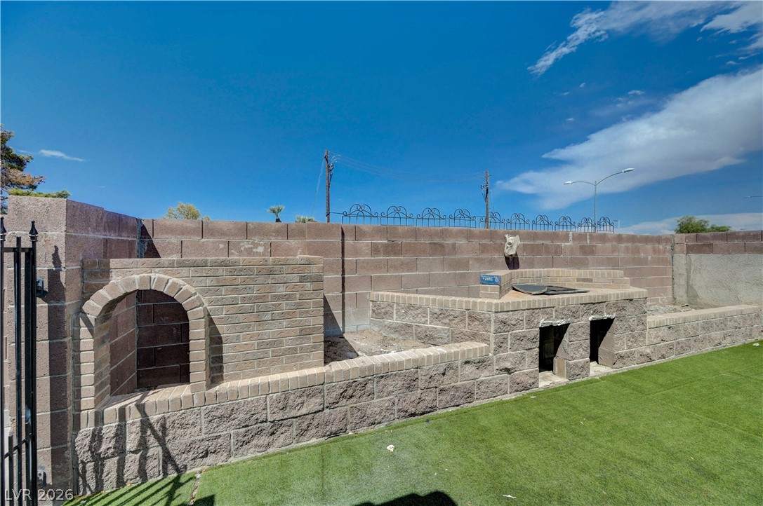 557 Chandler Street Henderson NV 89014
