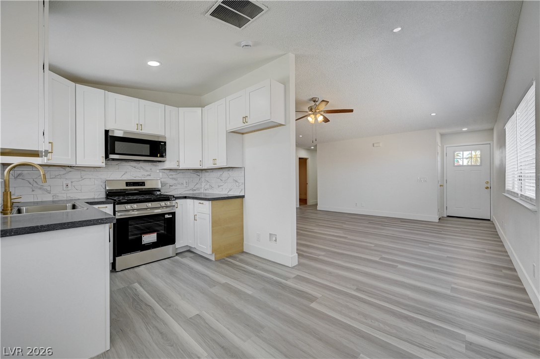 557 Chandler Street Henderson NV 89014
