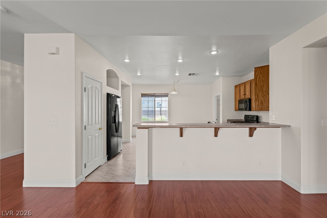 4512 Dawn Peak Street Las Vegas NV 89129