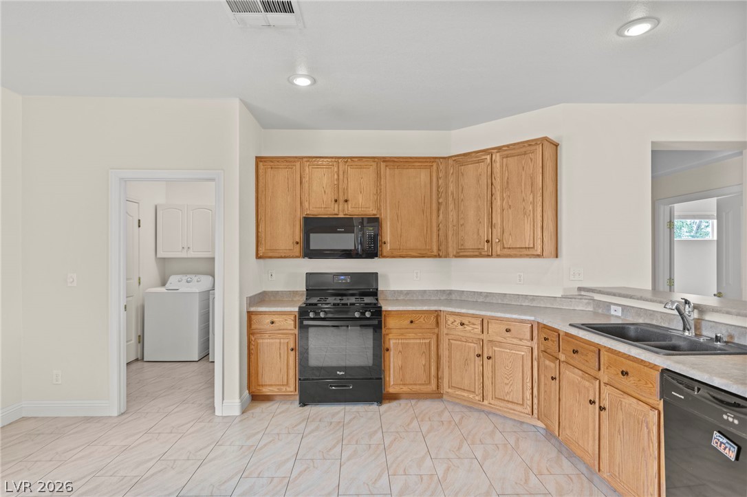 4512 Dawn Peak Street Las Vegas NV 89129
