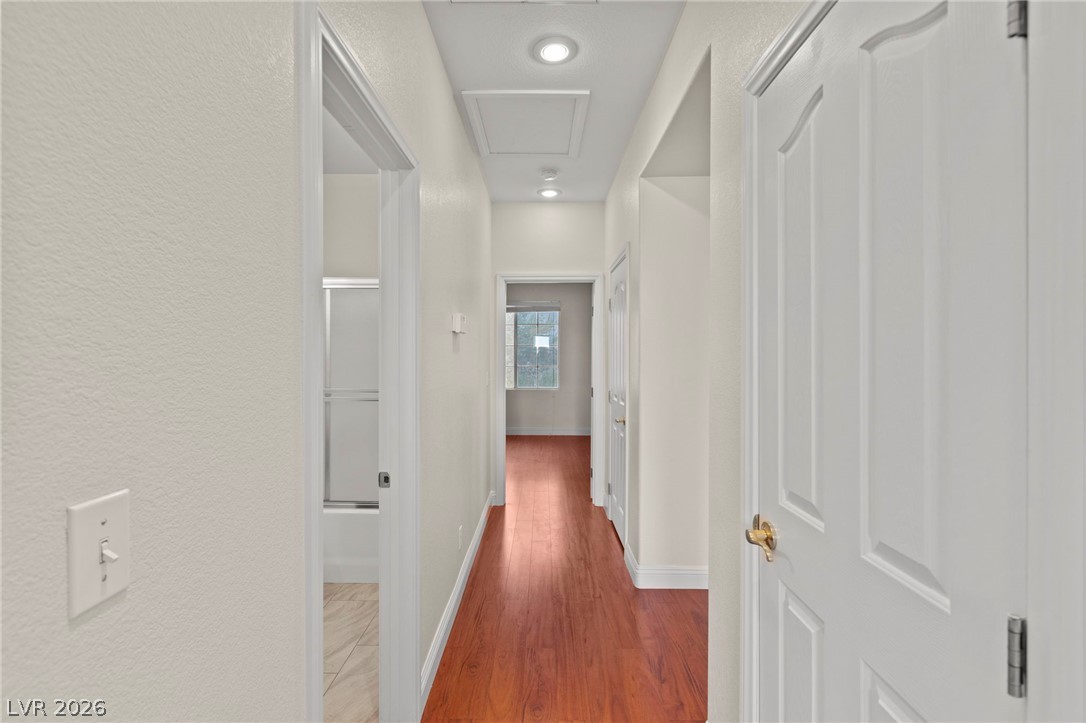 4512 Dawn Peak Street Las Vegas NV 89129