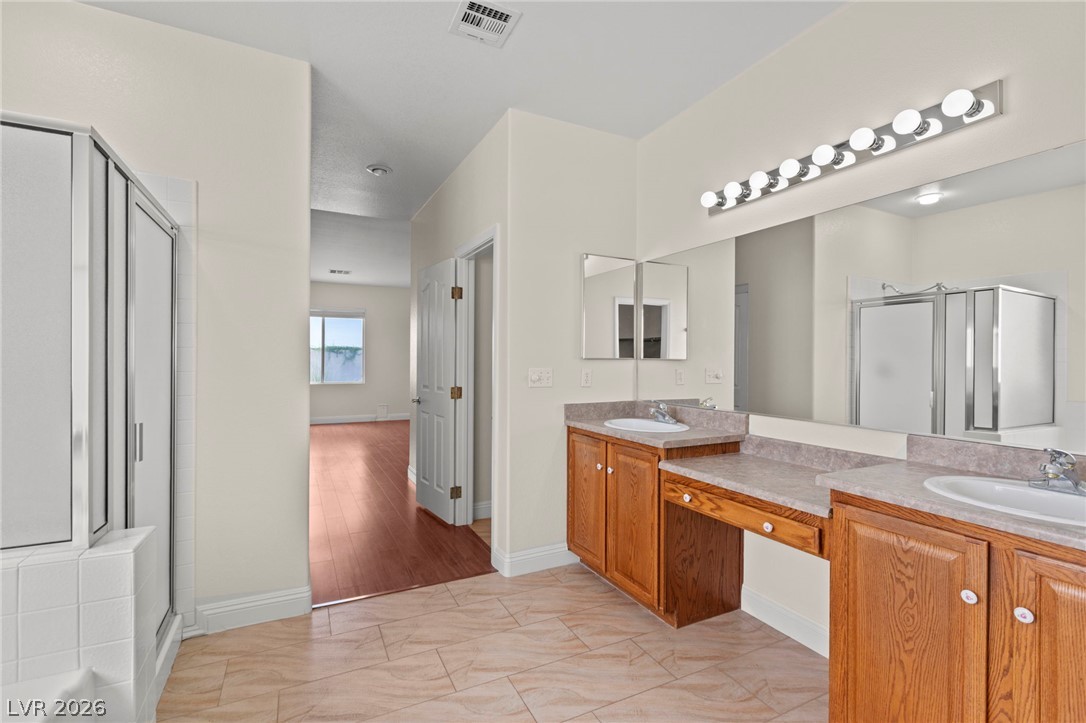 4512 Dawn Peak Street Las Vegas NV 89129