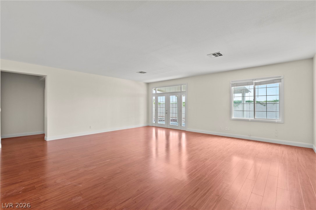 4512 Dawn Peak Street Las Vegas NV 89129