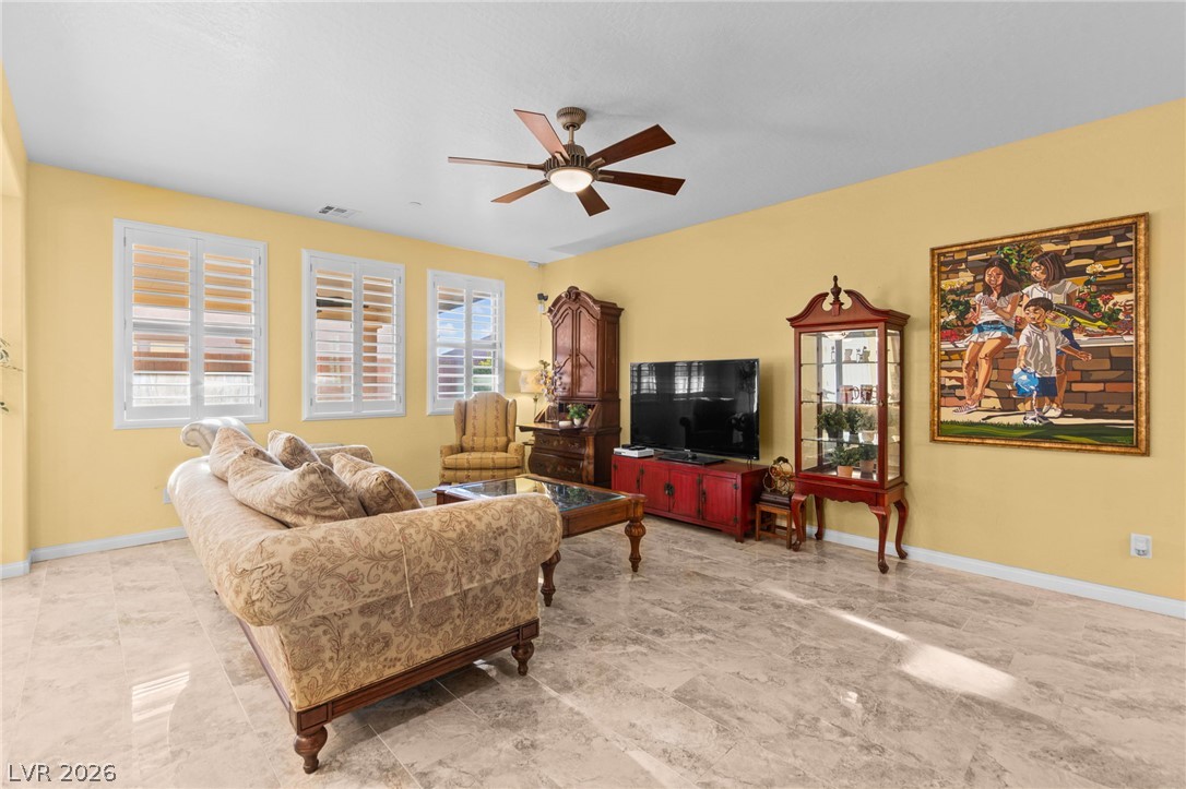 931 Via Del Campo Henderson NV 89011