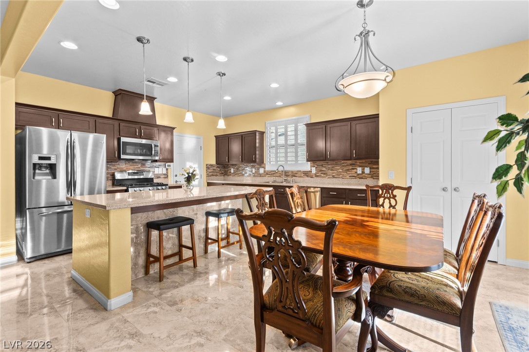 931 Via Del Campo Henderson NV 89011