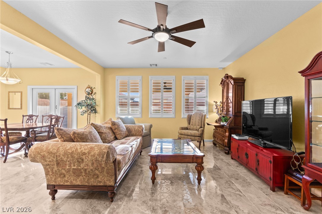 931 Via Del Campo Henderson NV 89011