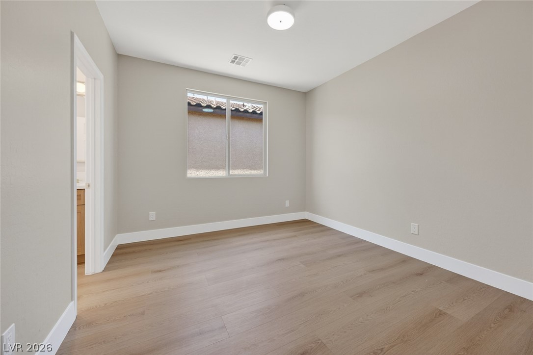 992 Cliff Castle Avenue North Las Vegas NV 89081