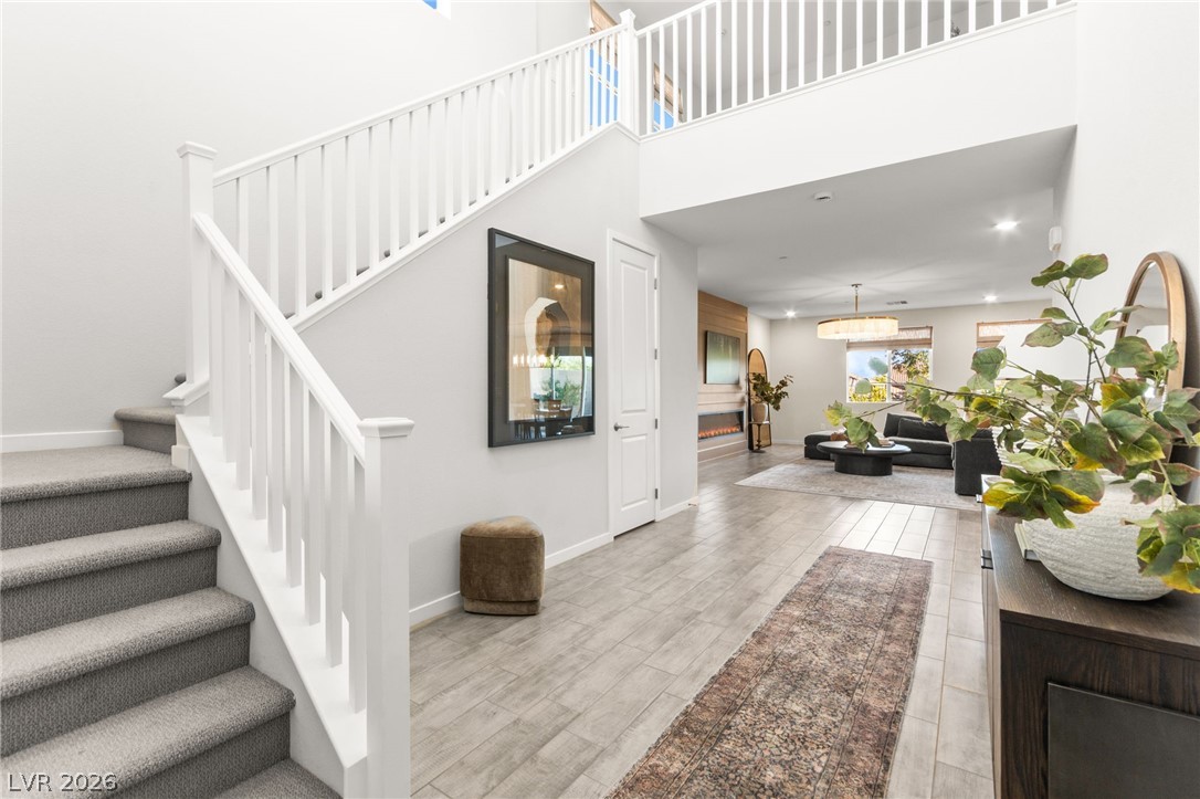 10447 Vanhoy Crest Avenue Las Vegas NV 89166