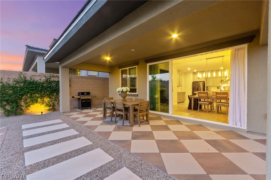 10447 Vanhoy Crest Avenue Las Vegas NV 89166