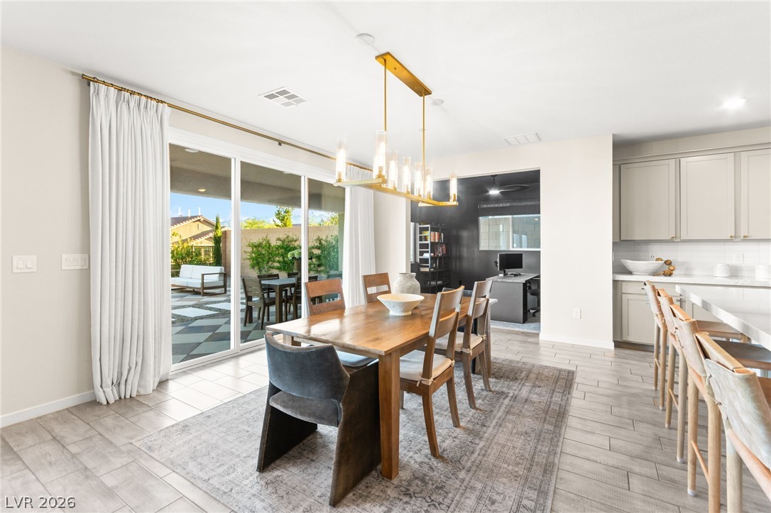 10447 Vanhoy Crest Avenue Las Vegas NV 89166