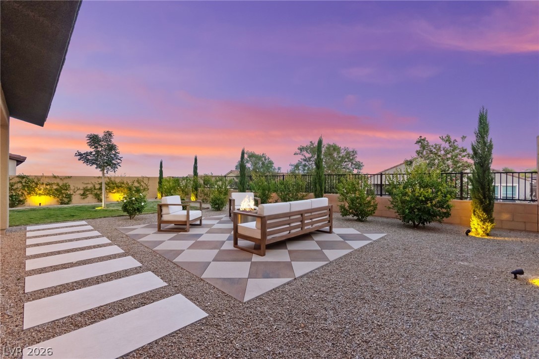 10447 Vanhoy Crest Avenue Las Vegas NV 89166