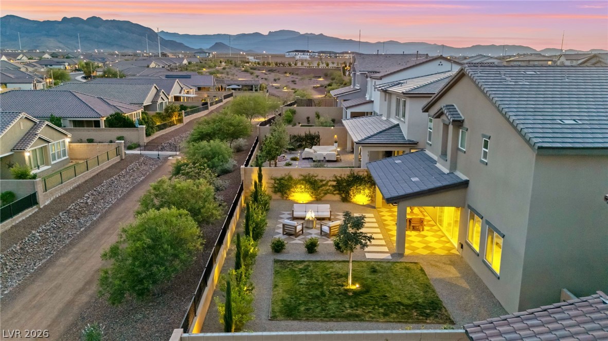 10447 Vanhoy Crest Avenue Las Vegas NV 89166