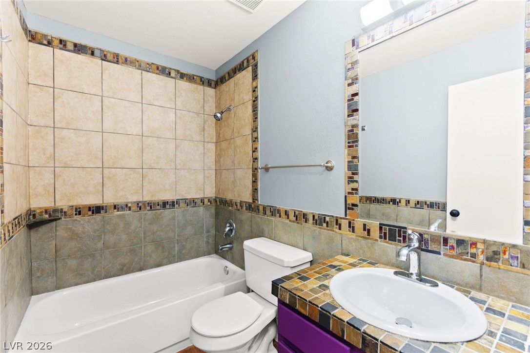 7749 Kasmere Falls Drive Las Vegas NV 89149