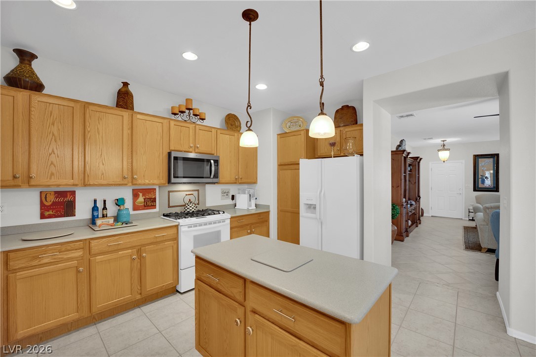 1811 Tiger Creek Avenue Henderson NV 89012