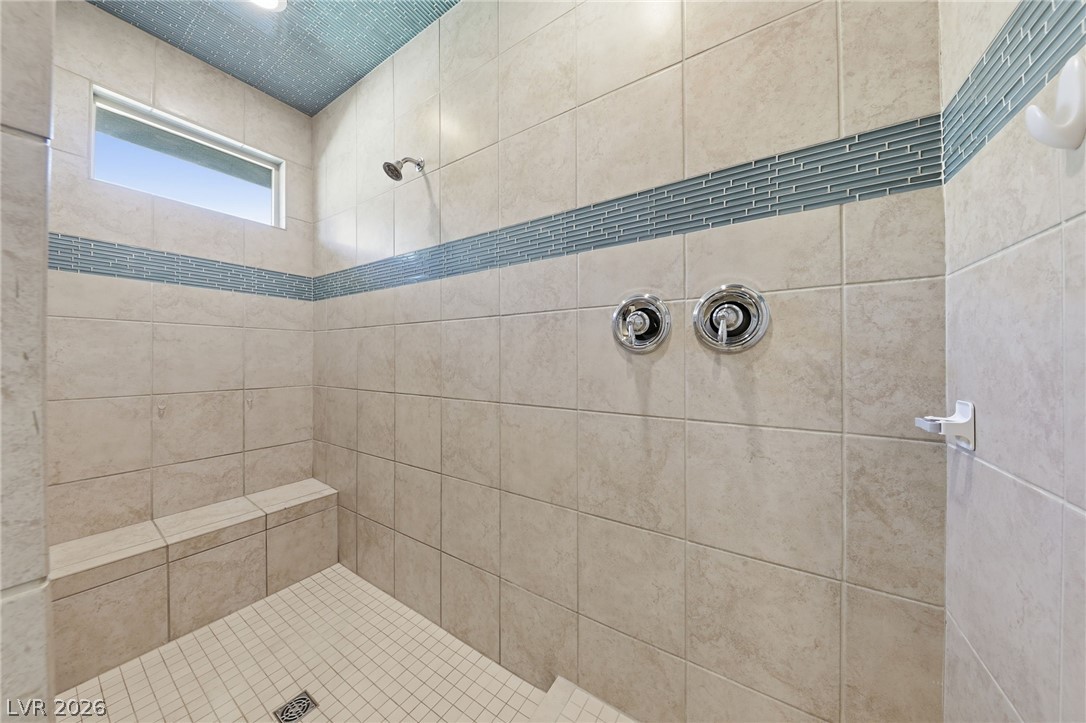 6044 Andezano Drive Las Vegas NV 89135