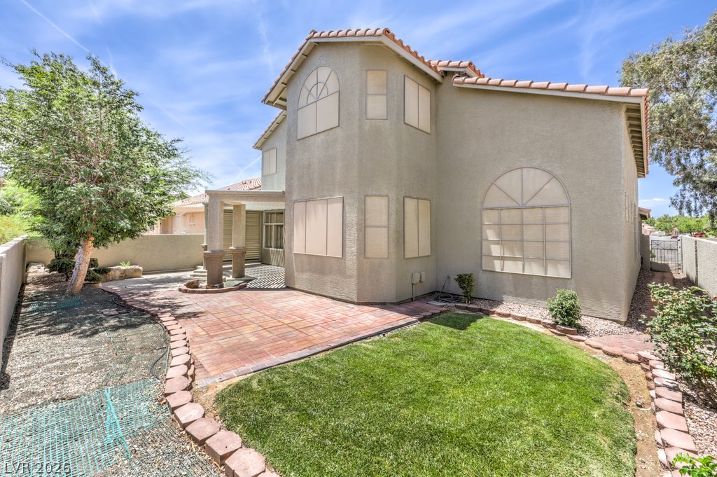 1933 Falcons Lair Lane Henderson NV 89012
