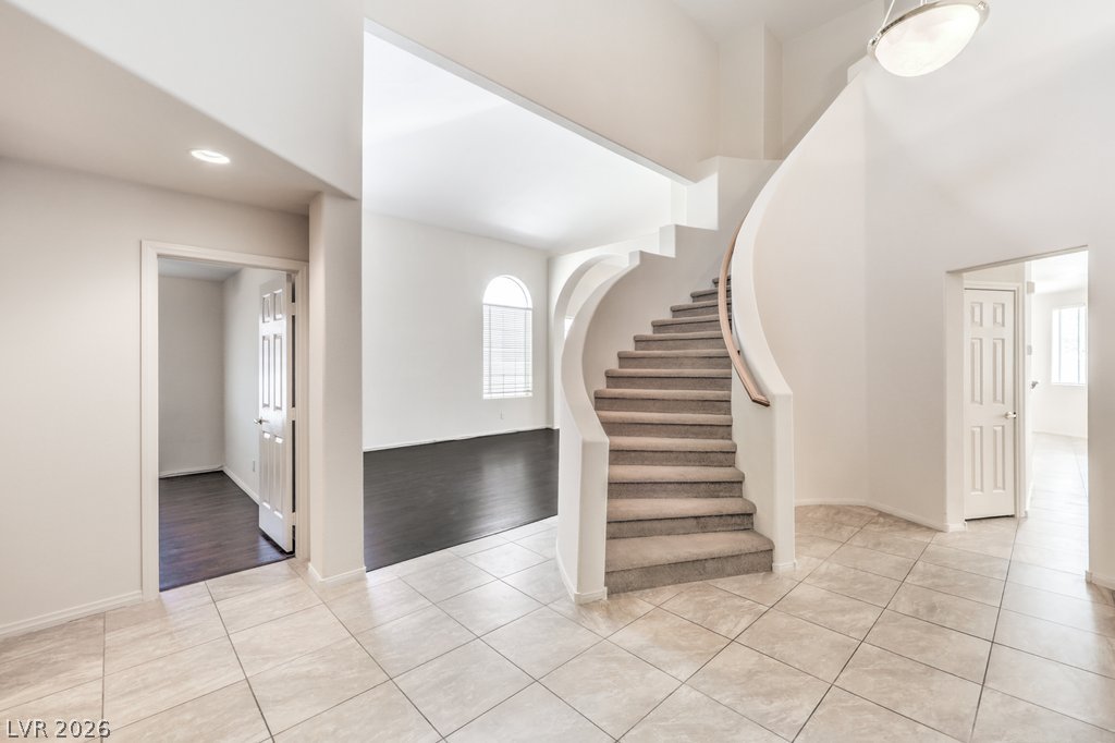 1933 Falcons Lair Lane Henderson NV 89012