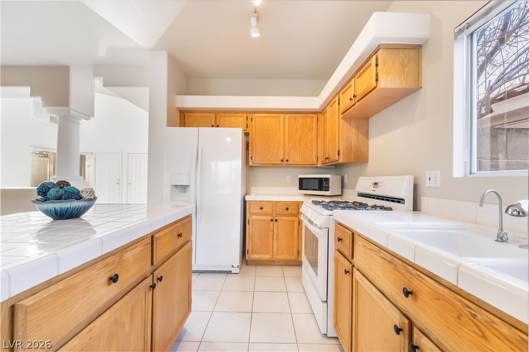 2468 Parker James Avenue Henderson NV 89074
