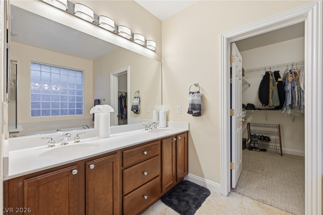 8668 Wade Lake Avenue Las Vegas NV 89178