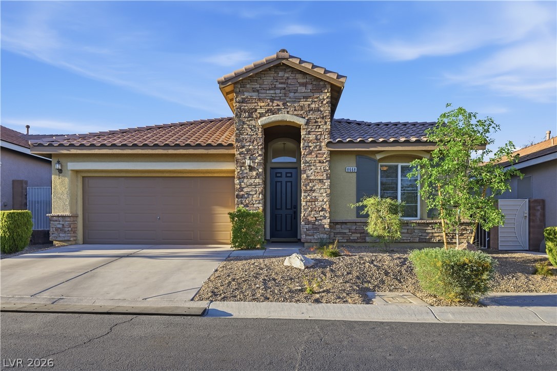 8668 Wade Lake Avenue Las Vegas NV 89178