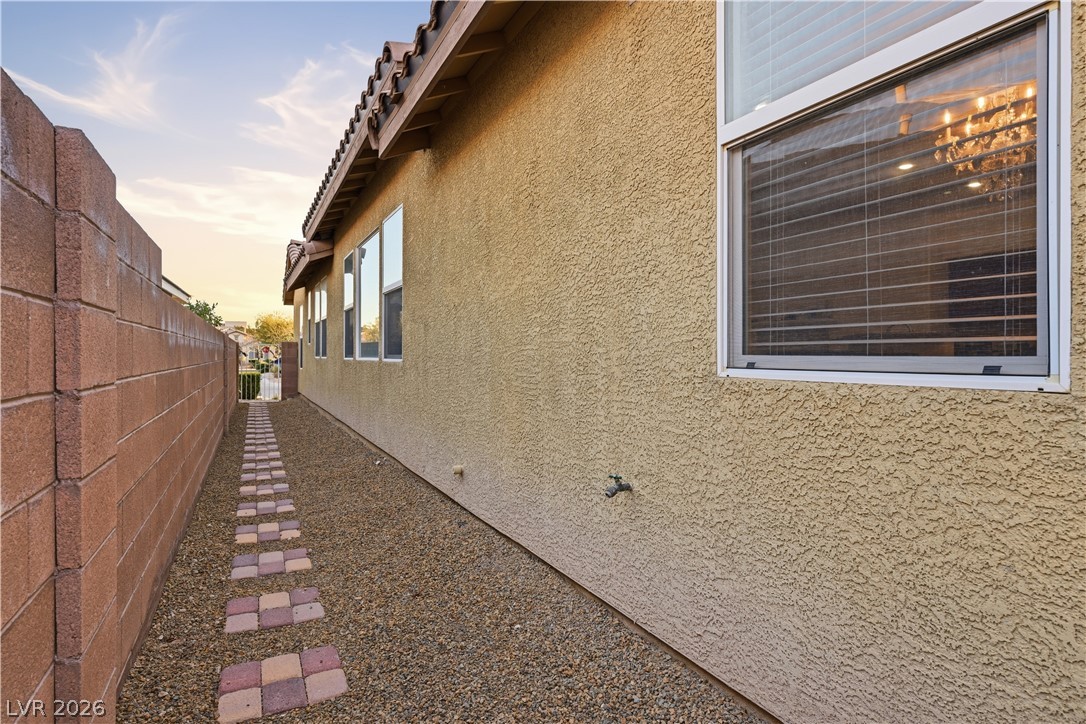 8668 Wade Lake Avenue Las Vegas NV 89178