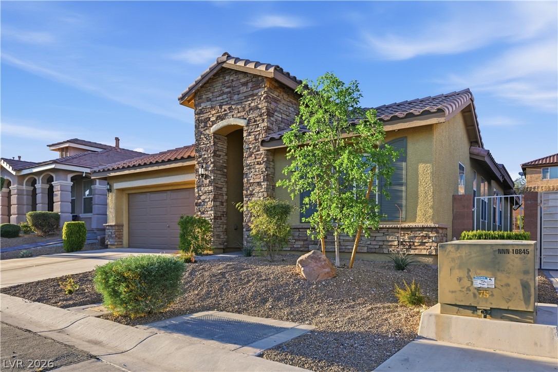 8668 Wade Lake Avenue Las Vegas NV 89178