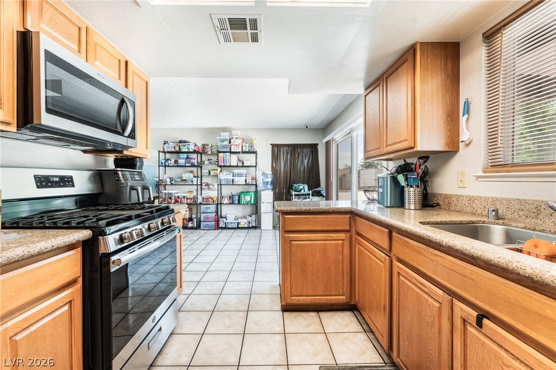 408 Barlow Lane Las Vegas NV 89110