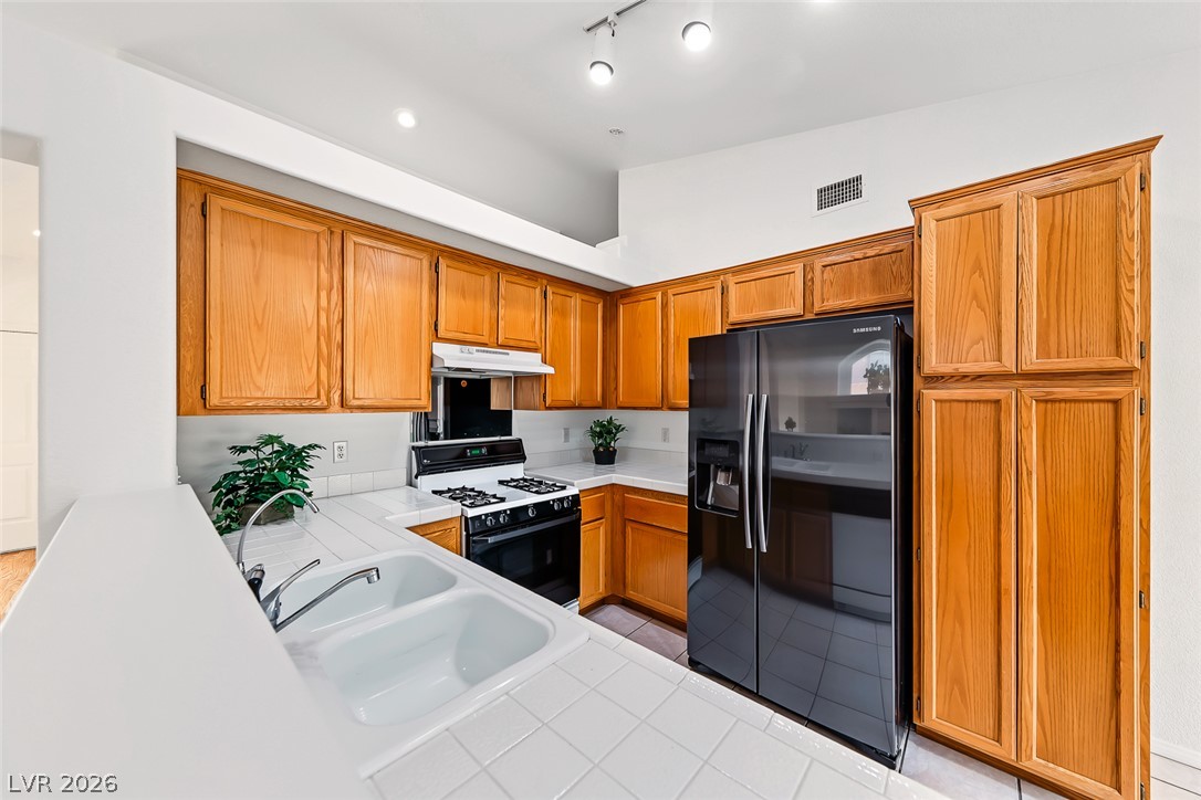 6248 Dundee Port Avenue Las Vegas NV 89110