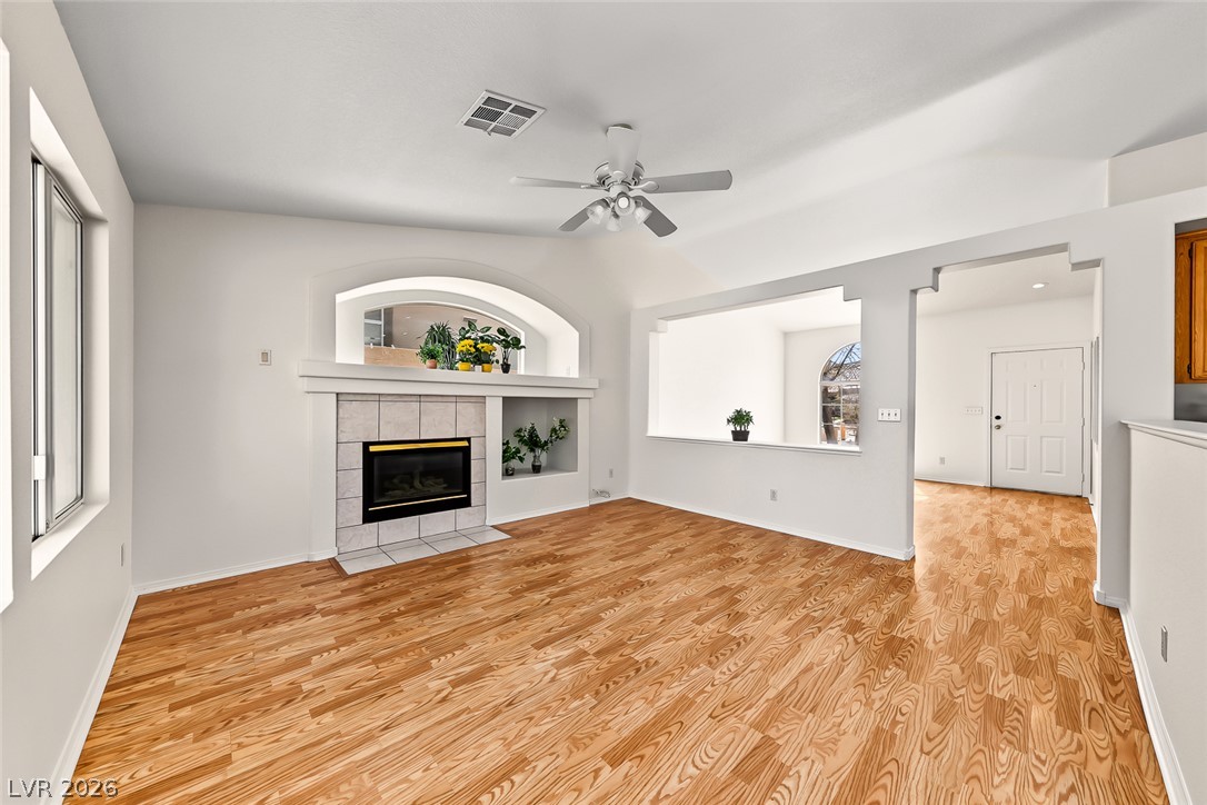 6248 Dundee Port Avenue Las Vegas NV 89110
