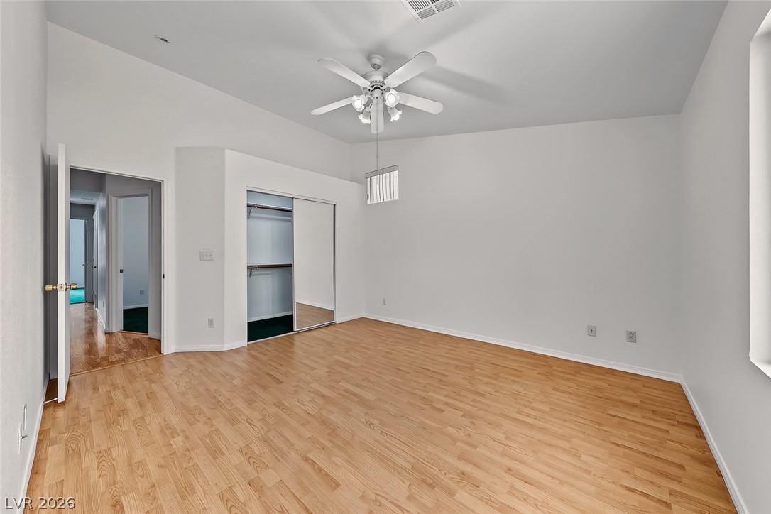6248 Dundee Port Avenue Las Vegas NV 89110