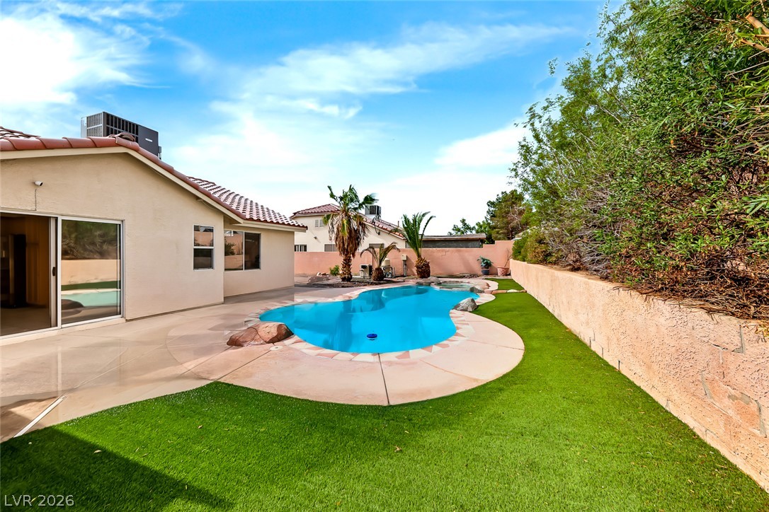 6248 Dundee Port Avenue Las Vegas NV 89110