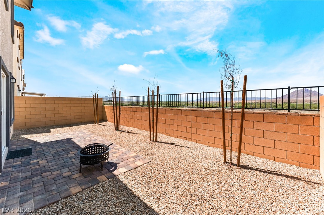 410 Larksong Avenue Henderson NV 89011