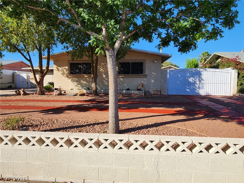 3896 Acapulco Avenue Las Vegas NV 89121