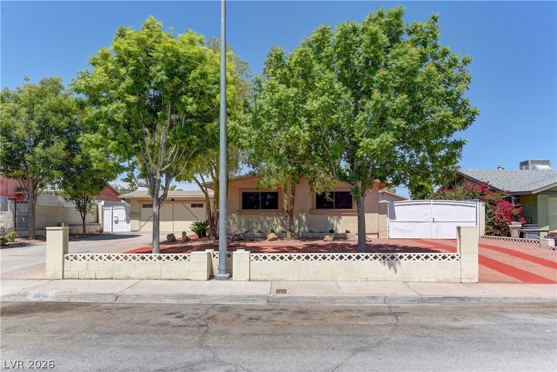 3896 Acapulco Avenue Las Vegas NV 89121