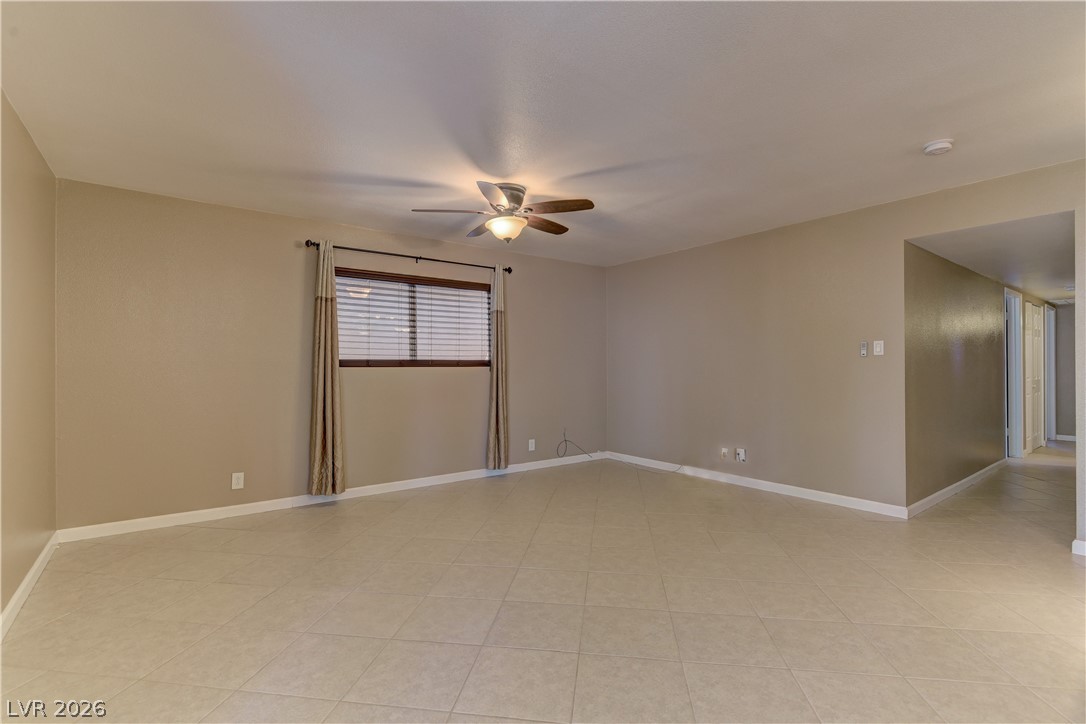 3896 Acapulco Avenue Las Vegas NV 89121