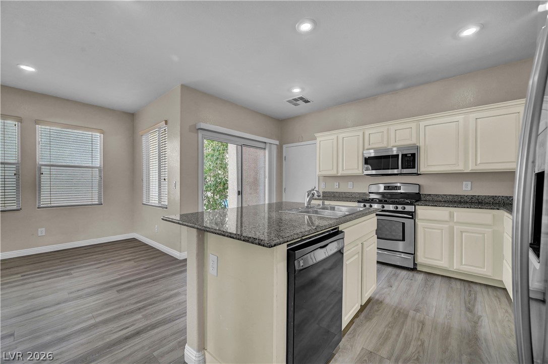 12052 Hathaway Pines Lane Las Vegas NV 89138