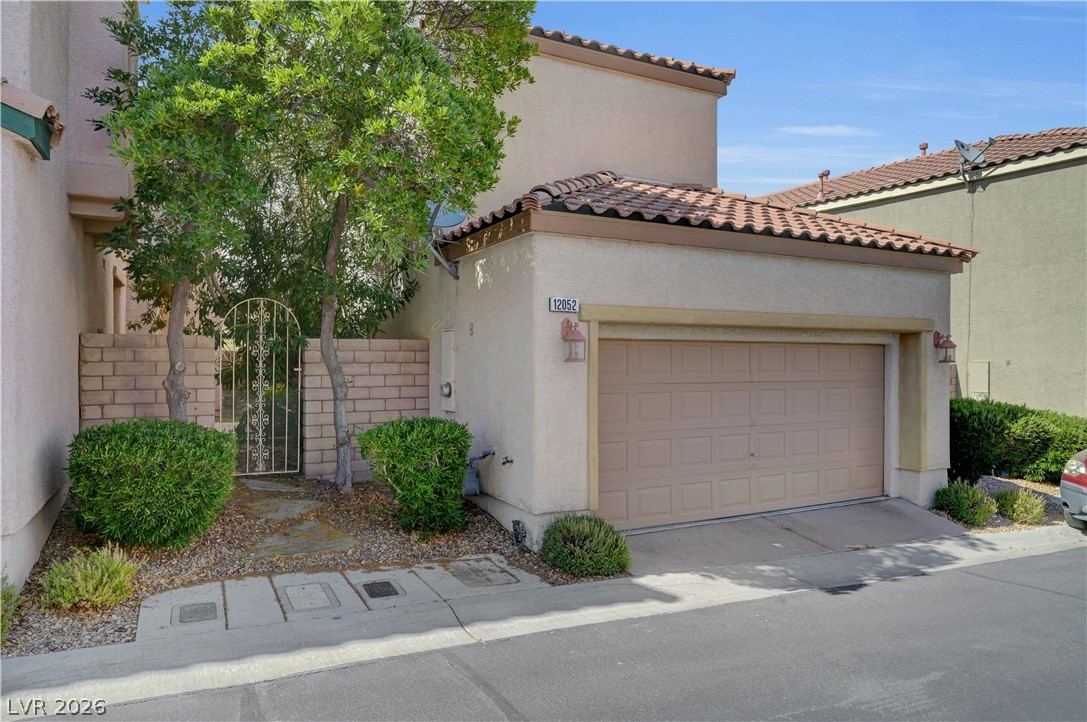 12052 Hathaway Pines Lane Las Vegas NV 89138