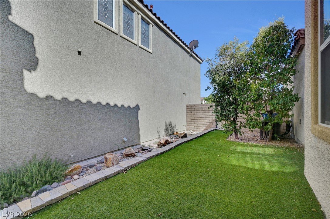 12052 Hathaway Pines Lane Las Vegas NV 89138