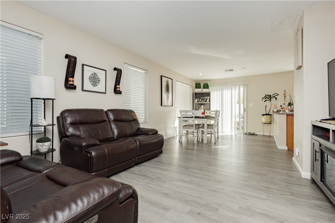 2082 Pillar Pointe Street Las Vegas NV 89115