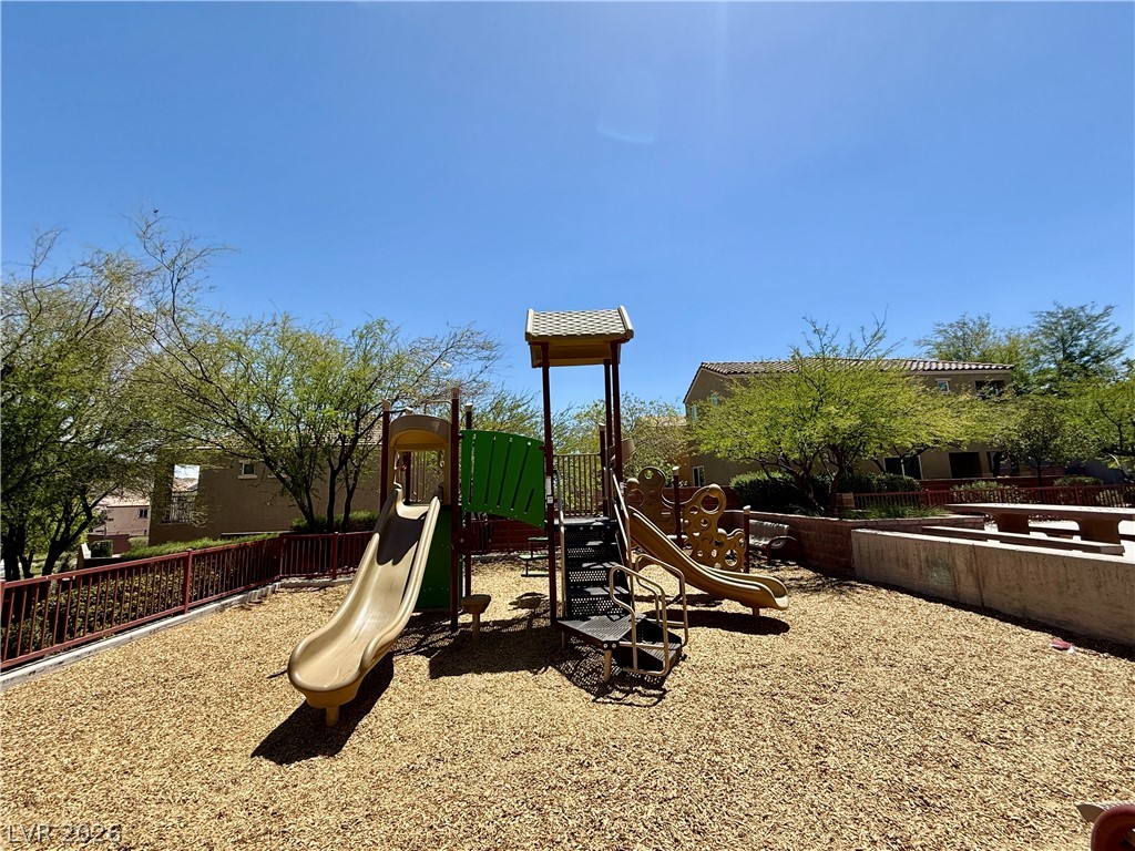 10528 Groton Avenue Las Vegas NV 89129