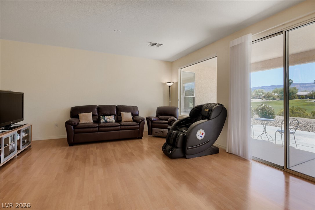 4621 Regalo Bello Street 5130golf Las Vegas NV 89135