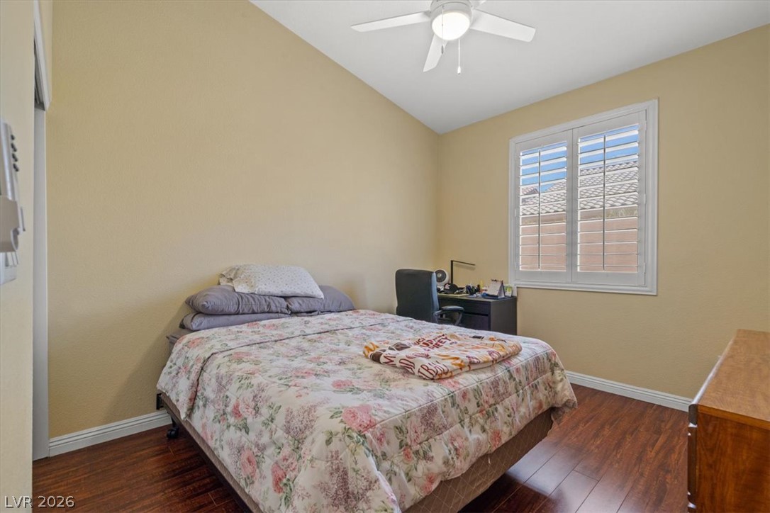 9641 Meeks Bay Avenue Las Vegas NV 89148