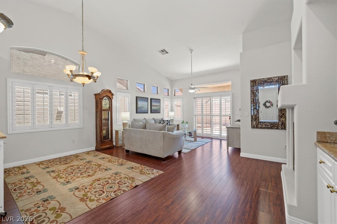 9641 Meeks Bay Avenue Las Vegas NV 89148
