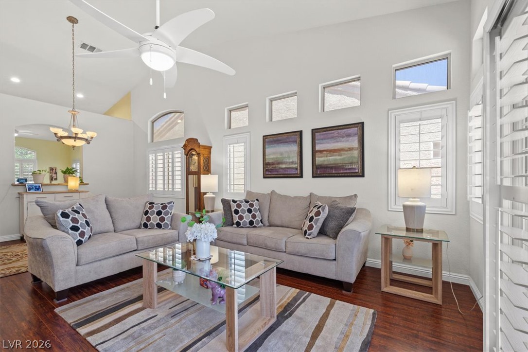 9641 Meeks Bay Avenue Las Vegas NV 89148