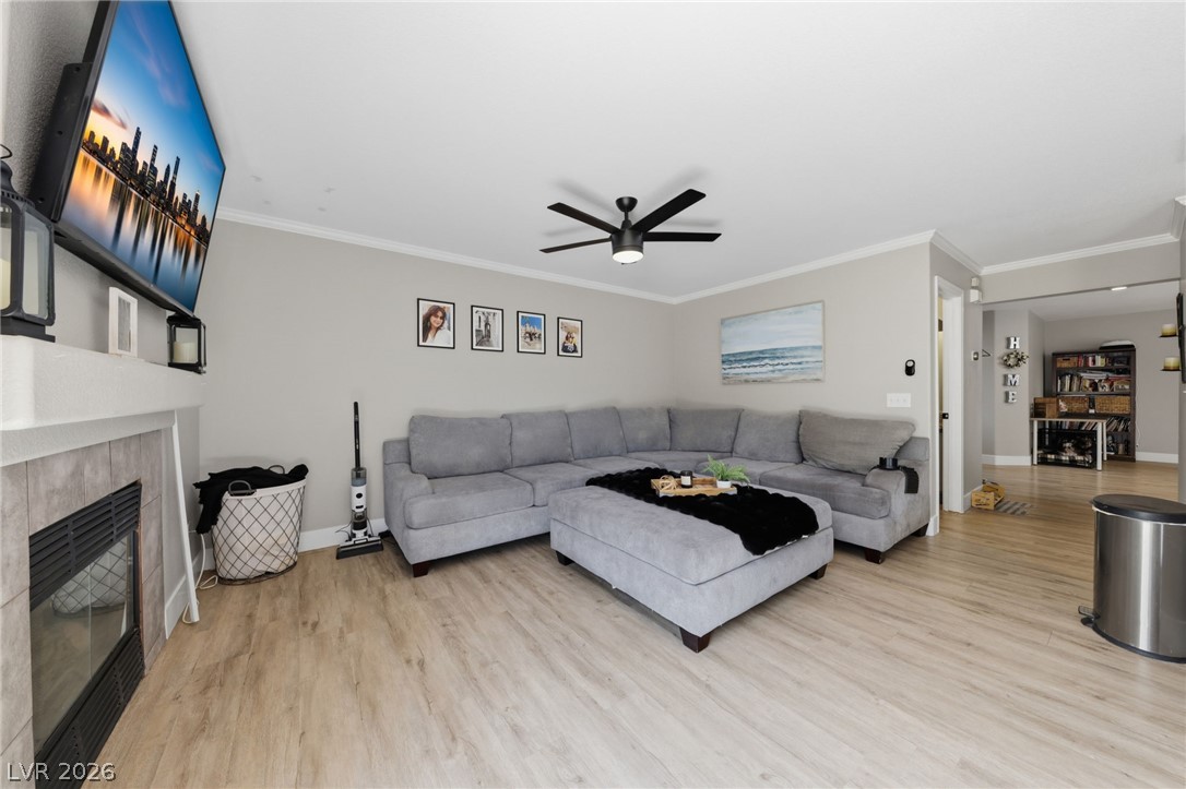 9825 Via Delores Avenue Las Vegas NV 89117