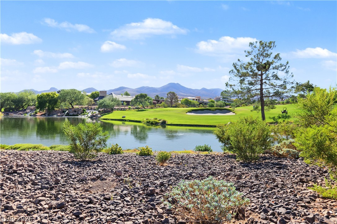 6 Mohansic Road Henderson NV 89052