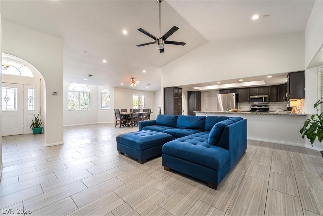 10380 Gilespie Street Las Vegas NV 89183