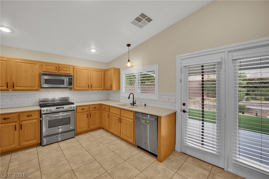 2284 Dakota Sky Court Henderson NV 89052