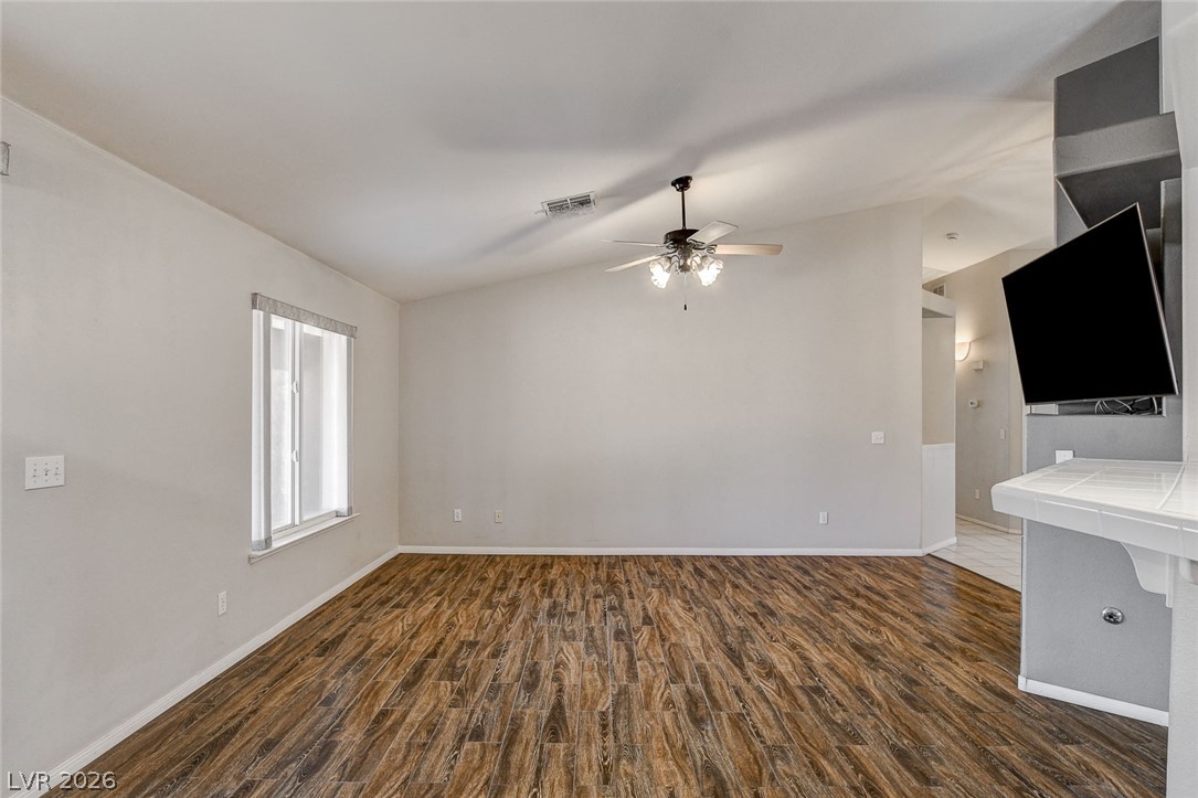 5712 Silver Belle Street Las Vegas NV 89149