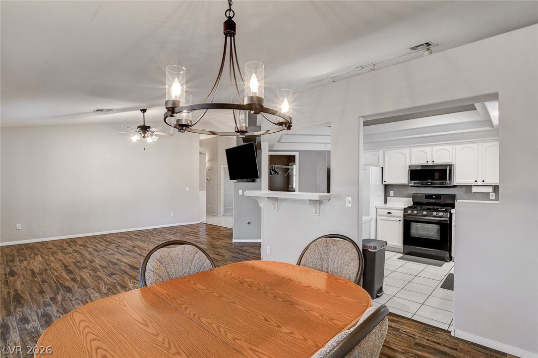 5712 Silver Belle Street Las Vegas NV 89149
